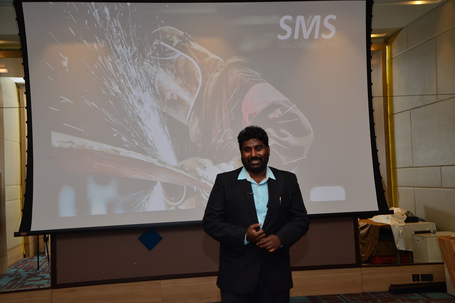Stallin Lakshmikandhan, Senior Regional Sales Engineer Giving welcome note in Bangalore Seminar 